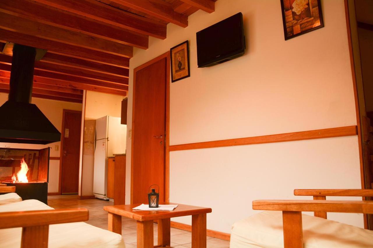 San Martín de los Andes Apart Hotel Del Pellin المظهر الخارجي الصورة
