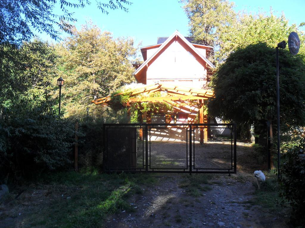 San Martín de los Andes Apart Hotel Del Pellin المظهر الخارجي الصورة